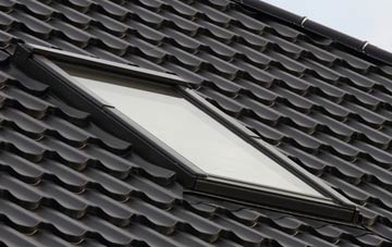 benefits of Kingsclere Woodlands roof windows